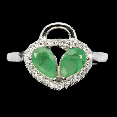 Серебряное кольцо с зеленым бериллом арт 25524