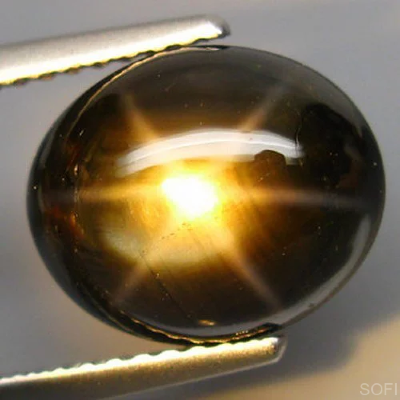  Камень звездчатый черный сапфир натуральный 7.62 карат арт. 9120