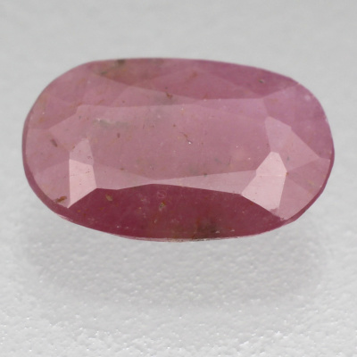 Камень розовый корунд натуральный 2.95 карат арт 14430