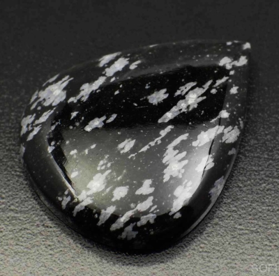  Камень снежный обсидиан натуральный 19.05 карат арт. 12809