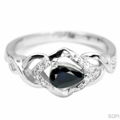 Серебряное кольцо с синим корундом натуральным арт 26435