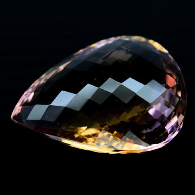 Камень фиолетово-золотистый Аметрин натуральный 43.49  карат арт. 12215
