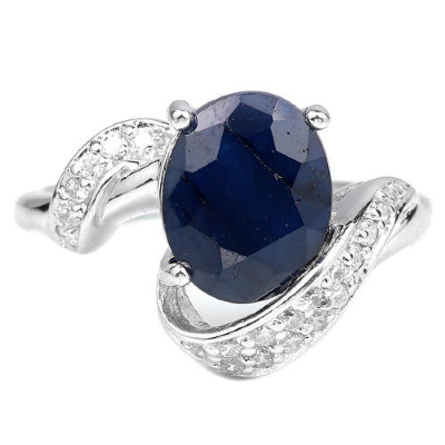 Серебряное кольцо с синим корундом натуральным арт. 22847