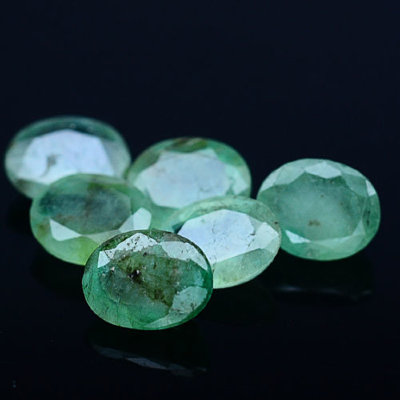 Камень зелёный берилл натуральный Набор 7 шт 10.61 карат арт. 12231