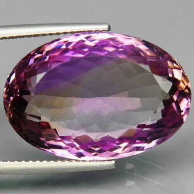 Камень фиолетово-золотистый Аметрин натуральный 23.95 карат арт 27944