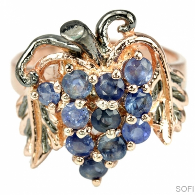 Серебряное кольцо с синим корундом натуральным арт 26878