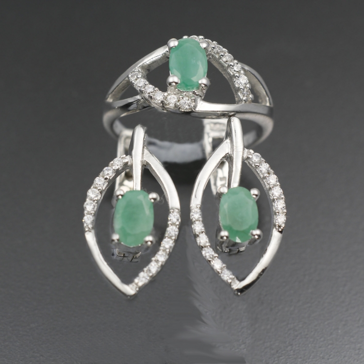 Серебряные серьги и кольцо с зеленым бериллом натуральным арт 25218
