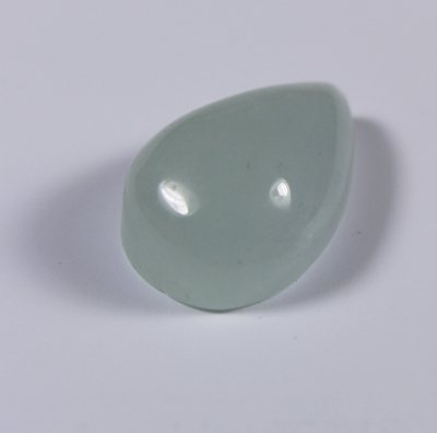 Камень Аквамарин кабошон груша натуральный 7.30 карат 15х10 мм арт 10518