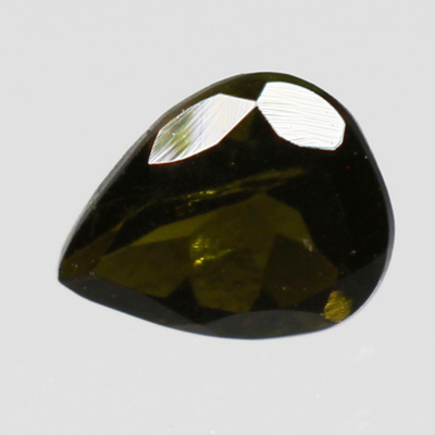 Камень зеленый Турмалин натуральный 0.45 карат арт. 21640