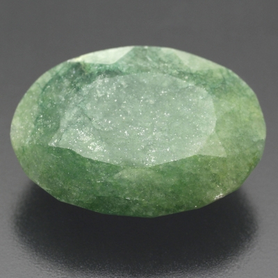 Камень зелёный берилл натуральный 121.45 карат арт. 8065